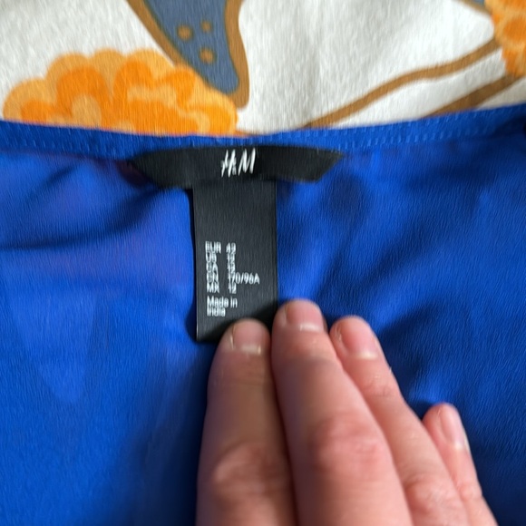 H&M electric blue tunic top - Picture 2 of 5